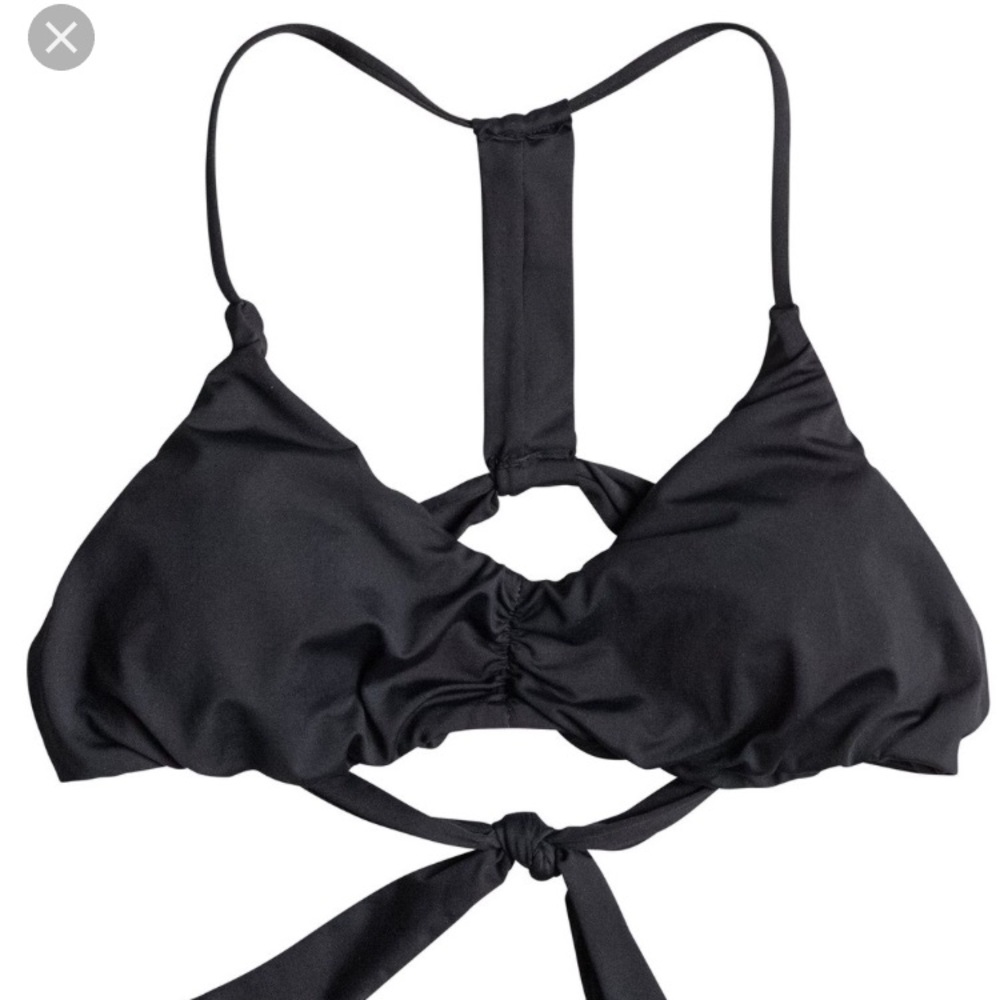 NWT Roxy bikini top with soft straps - Picture 7 of 7